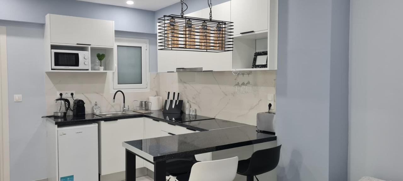 Cozy Apartment With Garden Near Town Center, Fully Renovated. 雅典 外观 照片