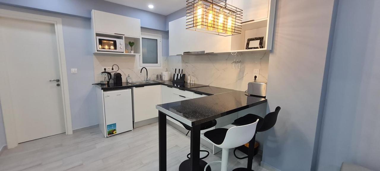 Cozy Apartment With Garden Near Town Center, Fully Renovated. 雅典 外观 照片