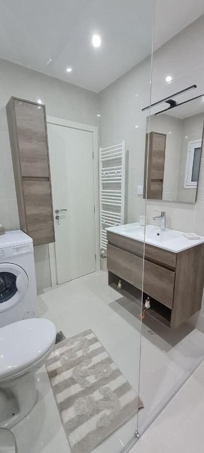 Cozy Apartment With Garden Near Town Center, Fully Renovated. 雅典 外观 照片