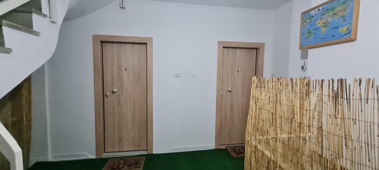 Cozy Apartment With Garden Near Town Center, Fully Renovated. 雅典 外观 照片